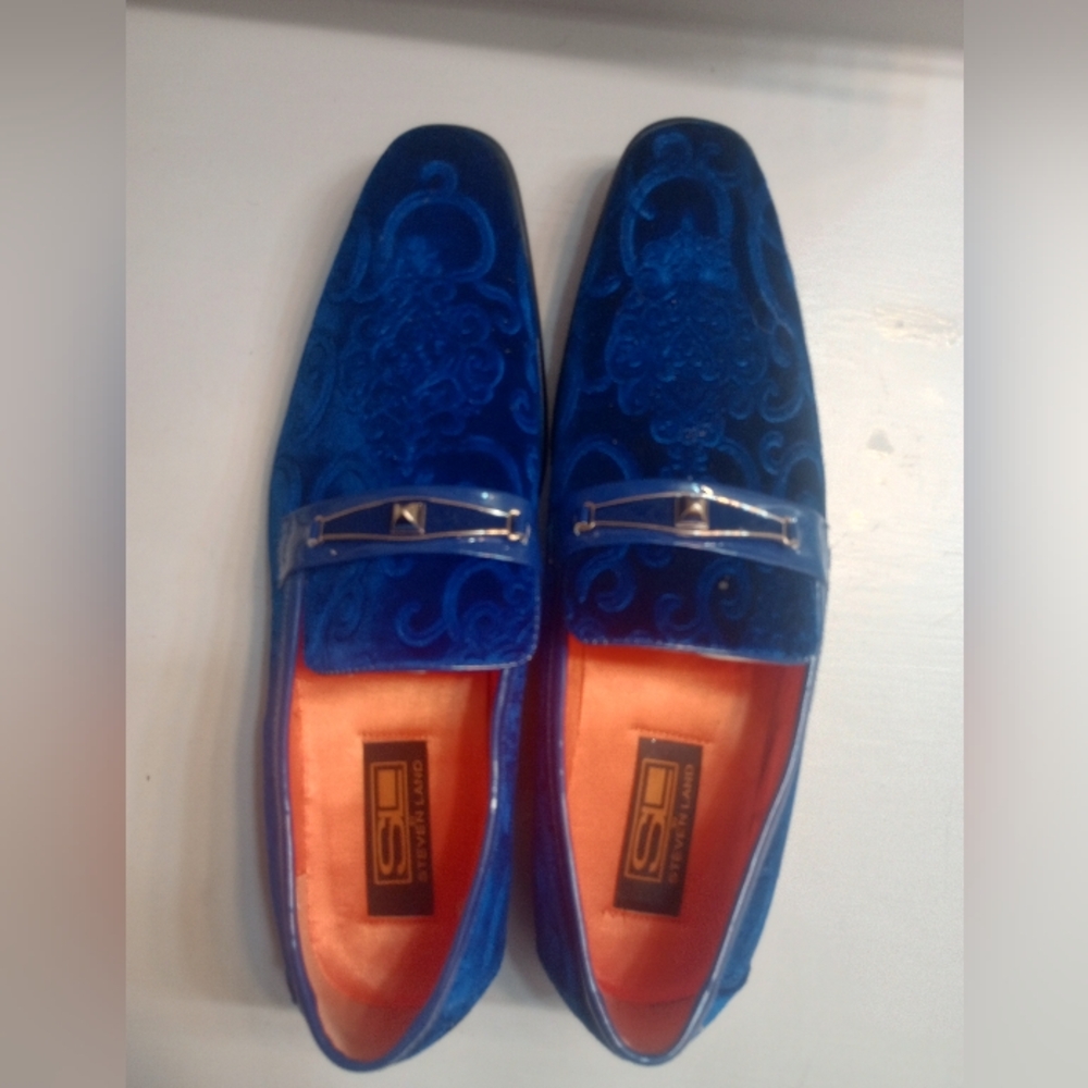 Blue Embossed Velvet Men's Slip-On Loafers - Picture 8 of 9